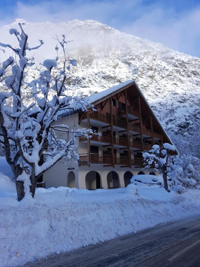 Venosc-Les 2 Alpes , Rez De Jardin Appartement Buitenkant foto